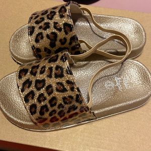 Gold with cheetah print